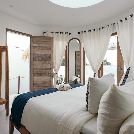 Makaii Tiny Villas With Private Pools チャングー エクステリア 写真